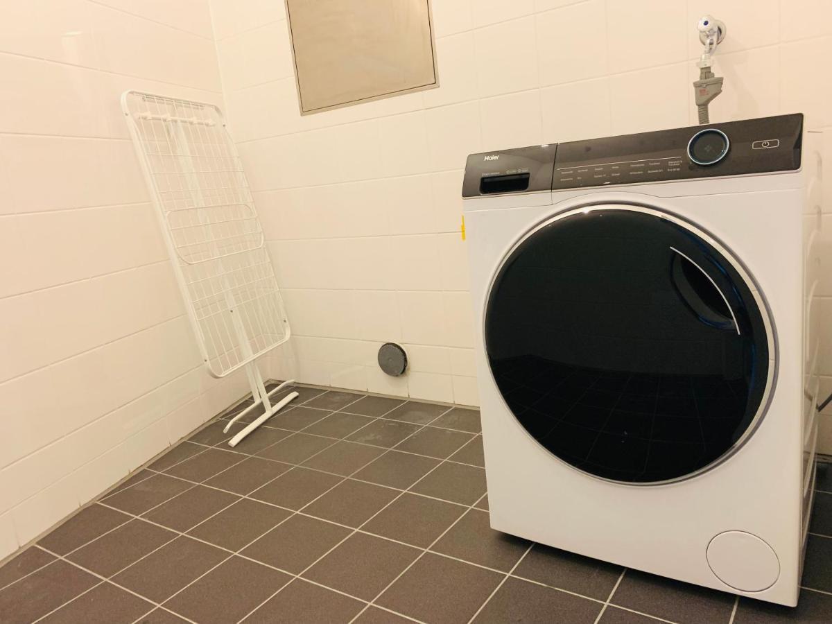 Ruhige Wohnung Im Gasometer Wien *Wifi*U3*Netflix* Exterior foto