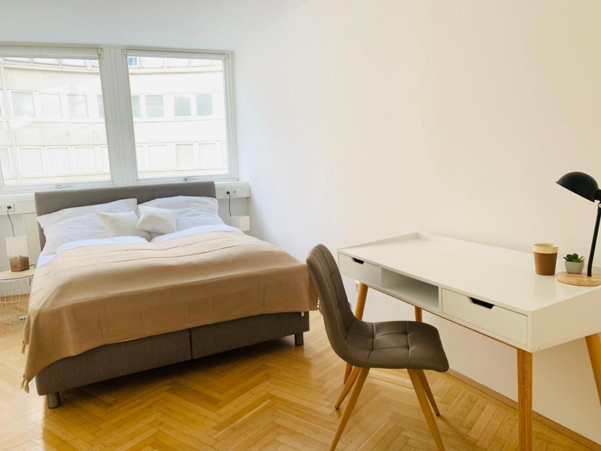 Ruhige Wohnung Im Gasometer Wien *Wifi*U3*Netflix* Exterior foto